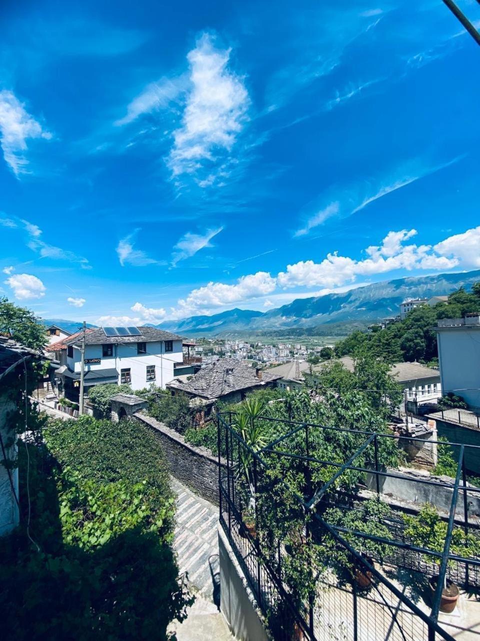 Hida Guest House Gjirokastër Exteriér fotografie